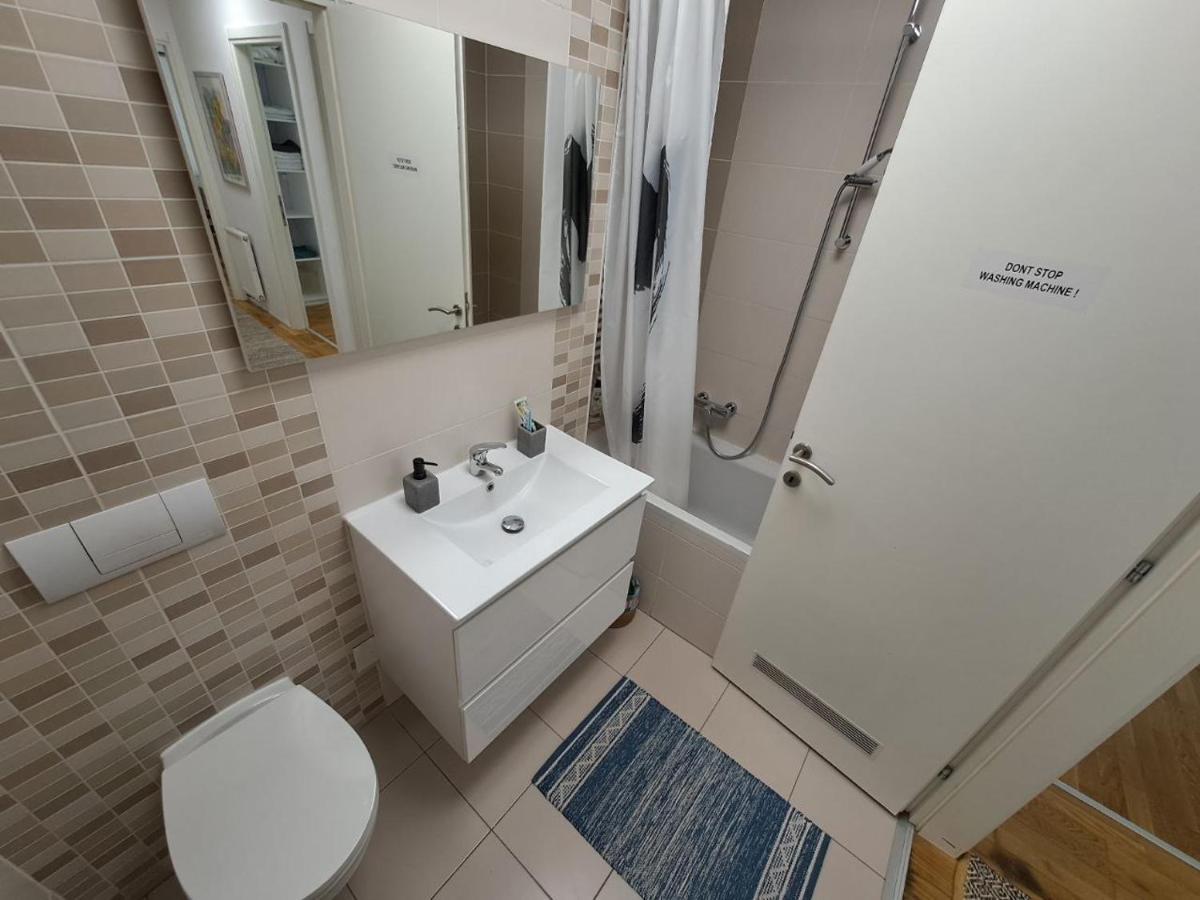 Apartment Zagrebarius Buitenkant foto