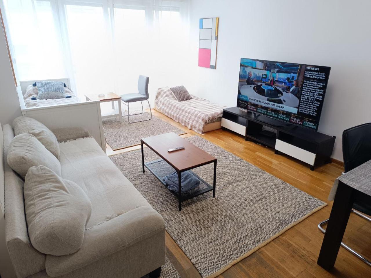Apartment Zagrebarius Buitenkant foto